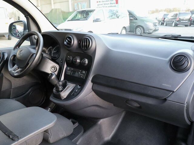MERCEDES-BENZ Citan 111 CDI Kasten,Klima... - Kleine bestelwagen: afbeelding 5 MERCEDES-BENZ Citan 111 CDI Kasten,Klima... - Kleine bestelwagen: afbeelding 5
