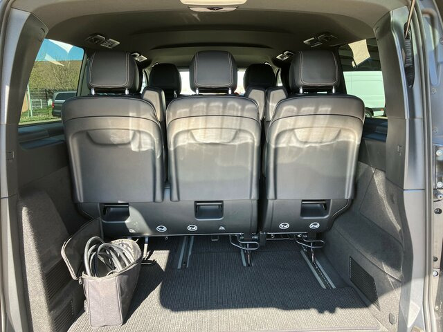 MERCEDES-BENZ EQV 300 Avantgarde Line,lang,7Sitze,Distronic - Minibus, Elektrische bus: afbeelding 2 MERCEDES-BENZ EQV 300 Avantgarde Line,lang,7Sitze,Distronic - Minibus, Elektrische bus: afbeelding 2