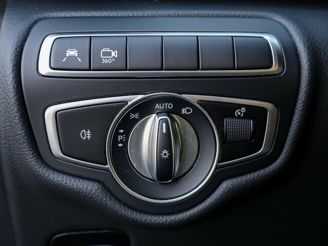 Personenvervoer, Elektrische bedrijfswagen MERCEDES-BENZ EQV 300 lang,7Sitze,Schiebetür elektrisch,LED...: afbeelding 11 Personenvervoer, Elektrische bedrijfswagen MERCEDES-BENZ EQV 300 lang,7Sitze,Schiebetür elektrisch,LED...: afbeelding 11