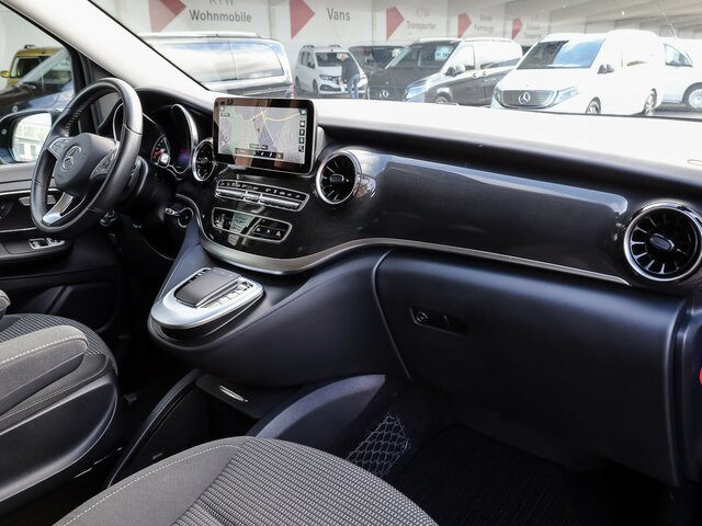 Personenvervoer, Elektrische bedrijfswagen MERCEDES-BENZ EQV 300 lang,7Sitze,Schiebetür elektrisch,LED...: afbeelding 7 Personenvervoer, Elektrische bedrijfswagen MERCEDES-BENZ EQV 300 lang,7Sitze,Schiebetür elektrisch,LED...: afbeelding 7