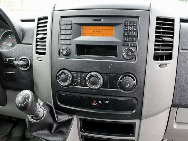 MERCEDES-BENZ Sprinter 316CDI DOKA,Allrad,Klima - Schuifzeilen bestelwagen, Bestelwagen met dubbele cabine: afbeelding 5 MERCEDES-BENZ Sprinter 316CDI DOKA,Allrad,Klima - Schuifzeilen bestelwagen, Bestelwagen met dubbele cabine: afbeelding 5