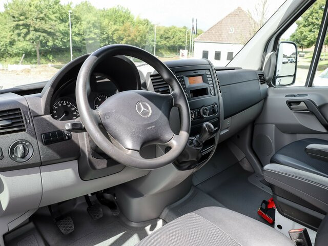 MERCEDES-BENZ Sprinter 316CDI DOKA,Allrad,Klima,Standhzg.... - Bestelwagen open laadbak, Bestelwagen met dubbele cabine: afbeelding 4 MERCEDES-BENZ Sprinter 316CDI DOKA,Allrad,Klima,Standhzg.... - Bestelwagen open laadbak, Bestelwagen met dubbele cabine: afbeelding 4