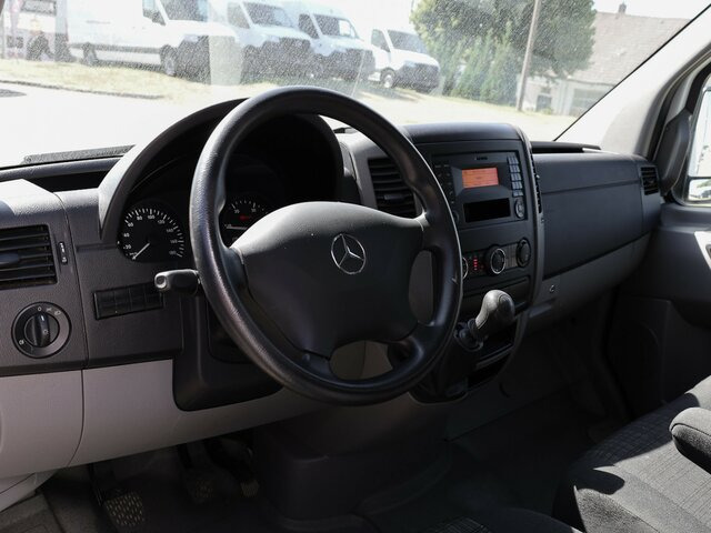 MERCEDES-BENZ Sprinter 316CDI Pritsche,Allrad,Klima - Bestelwagen open laadbak: afbeelding 4 MERCEDES-BENZ Sprinter 316CDI Pritsche,Allrad,Klima - Bestelwagen open laadbak: afbeelding 4