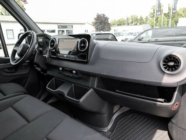 MERCEDES-BENZ Sprinter 317 CDI,L2H2,Automatik,Kamera,LED - Gesloten bestelwagen: afbeelding 4 MERCEDES-BENZ Sprinter 317 CDI,L2H2,Automatik,Kamera,LED - Gesloten bestelwagen: afbeelding 4