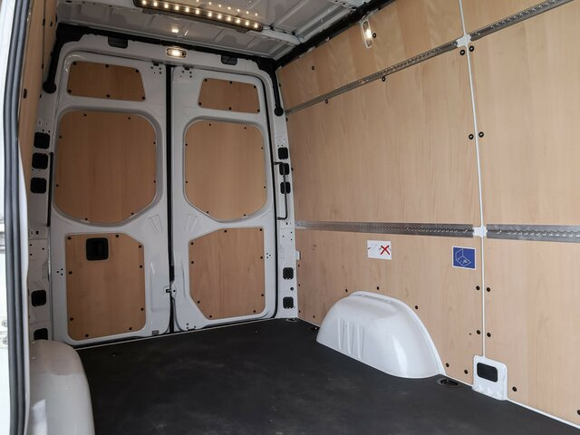 MERCEDES-BENZ Sprinter 317 CDI,L2H2,Automatik,Kamera,LED - Gesloten bestelwagen: afbeelding 2 MERCEDES-BENZ Sprinter 317 CDI,L2H2,Automatik,Kamera,LED - Gesloten bestelwagen: afbeelding 2