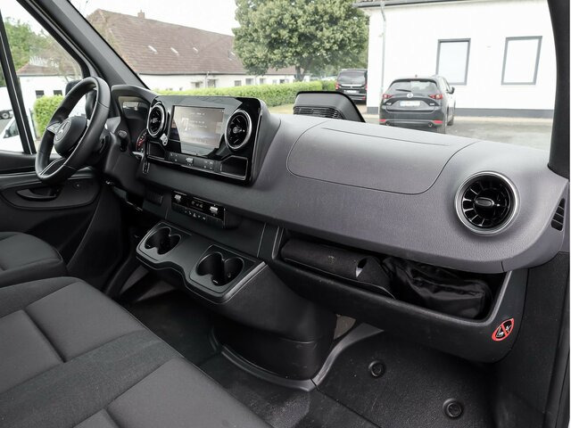 MERCEDES-BENZ Sprinter 317 Maxi,9GTronic,MBUX,Kamera... - Gesloten bestelwagen: afbeelding 2 MERCEDES-BENZ Sprinter 317 Maxi,9GTronic,MBUX,Kamera... - Gesloten bestelwagen: afbeelding 2