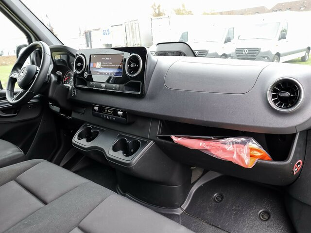 MERCEDES-BENZ Sprinter 317 Maxi,9GTronic,MBUX,Kamera... - Gesloten bestelwagen: afbeelding 4 MERCEDES-BENZ Sprinter 317 Maxi,9GTronic,MBUX,Kamera... - Gesloten bestelwagen: afbeelding 4