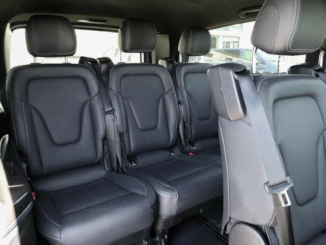 MERCEDES-BENZ V 300 Avantgarde Extralang,2xSchiebetür elektr.... - Personenvervoer: afbeelding 4 MERCEDES-BENZ V 300 Avantgarde Extralang,2xSchiebetür elektr.... - Personenvervoer: afbeelding 4