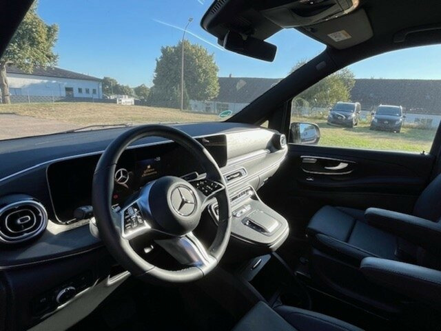 MERCEDES-BENZ V 300 Avantgarde Extralang,2xSchiebetür elektr. - Minibus, Personenvervoer: afbeelding 4 MERCEDES-BENZ V 300 Avantgarde Extralang,2xSchiebetür elektr. - Minibus, Personenvervoer: afbeelding 4