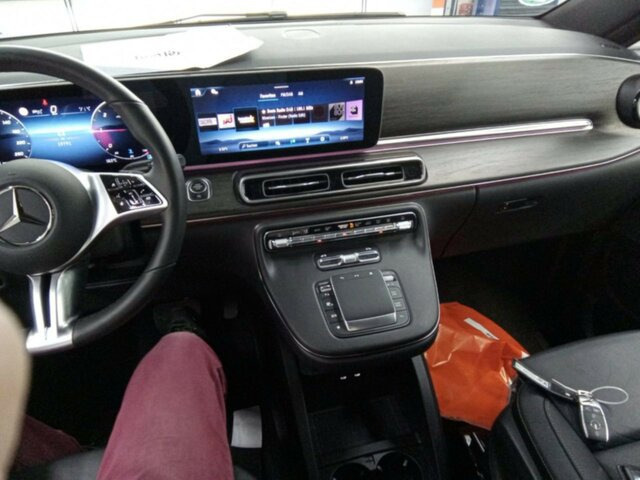 MERCEDES-BENZ V 300 Avantgarde Extralang,2xSchiebetür elektr. - Minibus, Personenvervoer: afbeelding 5 MERCEDES-BENZ V 300 Avantgarde Extralang,2xSchiebetür elektr. - Minibus, Personenvervoer: afbeelding 5