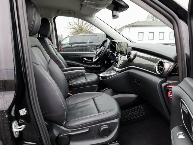 MERCEDES-BENZ V 300 Avantgarde Extralang,Allrad,2Schiebetüren... - Personenvervoer: afbeelding 5 MERCEDES-BENZ V 300 Avantgarde Extralang,Allrad,2Schiebetüren... - Personenvervoer: afbeelding 5