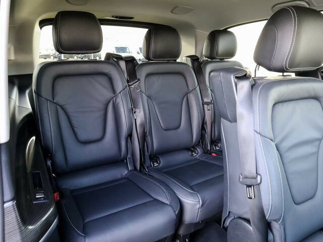 MERCEDES-BENZ V 300 Avantgarde Extralang,Allrad,2Schiebetüren... - Personenvervoer: afbeelding 4 MERCEDES-BENZ V 300 Avantgarde Extralang,Allrad,2Schiebetüren... - Personenvervoer: afbeelding 4