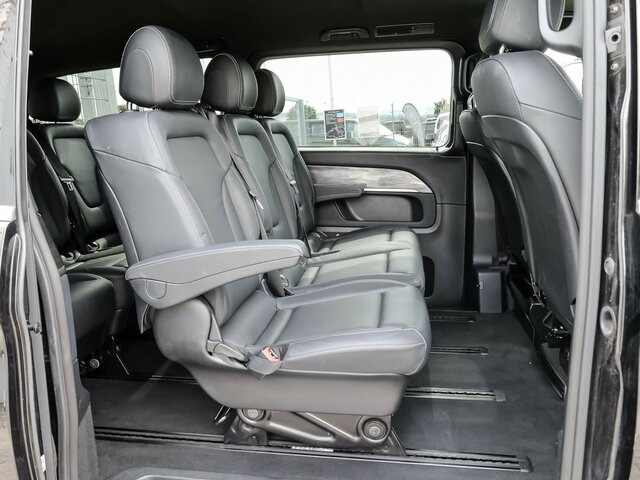 MERCEDES-BENZ V 300 Avantgarde Extralang,Allrad,2Schiebetüren - Minibus, Personenvervoer: afbeelding 5 MERCEDES-BENZ V 300 Avantgarde Extralang,Allrad,2Schiebetüren - Minibus, Personenvervoer: afbeelding 5