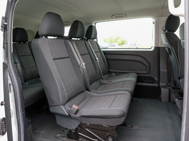 MERCEDES-BENZ Vito 111 TourerPro,lang,8Sitzer,Klima,Standhzg. - Minibus, Personenvervoer: afbeelding 4 MERCEDES-BENZ Vito 111 TourerPro,lang,8Sitzer,Klima,Standhzg. - Minibus, Personenvervoer: afbeelding 4