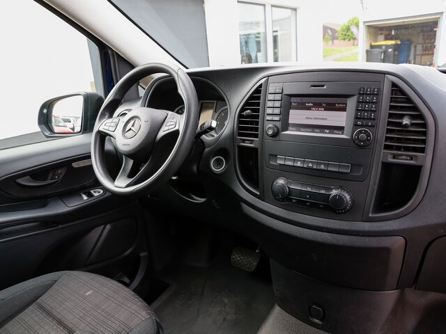 MERCEDES-BENZ Vito 114 TourerPro,Allrad,Automatik,8Sitzer - Minibus, Personenvervoer: afbeelding 4 MERCEDES-BENZ Vito 114 TourerPro,Allrad,Automatik,8Sitzer - Minibus, Personenvervoer: afbeelding 4