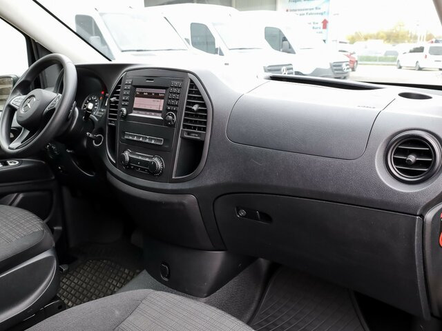 MERCEDES-BENZ Vito 114 TourerPro,Extralang,8Sitzer,Automatik... - Personenvervoer: afbeelding 4 MERCEDES-BENZ Vito 114 TourerPro,Extralang,8Sitzer,Automatik... - Personenvervoer: afbeelding 4