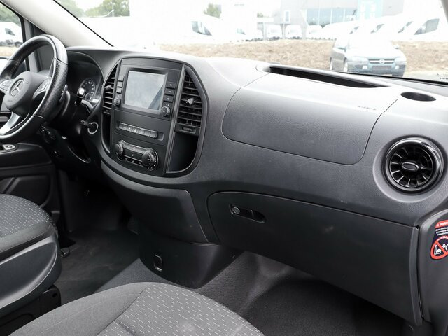 MERCEDES-BENZ Vito 114 TourerPro,Extralang,8Sitzer,Automatik - Personenvervoer: afbeelding 4 MERCEDES-BENZ Vito 114 TourerPro,Extralang,8Sitzer,Automatik - Personenvervoer: afbeelding 4
