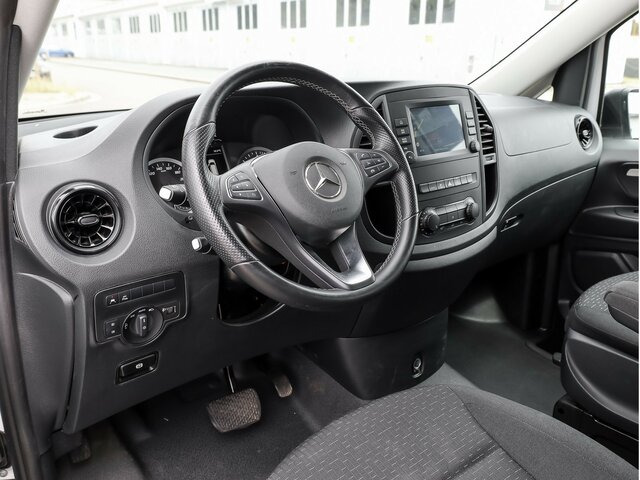 MERCEDES-BENZ Vito 114 TourerPro,lang,Automatik,8Sitze,Kamera - Personenvervoer: afbeelding 5 MERCEDES-BENZ Vito 114 TourerPro,lang,Automatik,8Sitze,Kamera - Personenvervoer: afbeelding 5