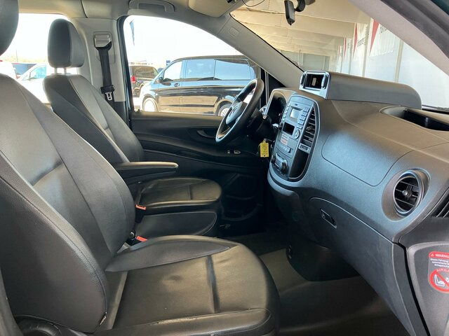 MERCEDES-BENZ Vito 116 TourerPro,lang,Allrad,8Sitzer,Automatik - Minibus, Personenvervoer: afbeelding 4 MERCEDES-BENZ Vito 116 TourerPro,lang,Allrad,8Sitzer,Automatik - Minibus, Personenvervoer: afbeelding 4