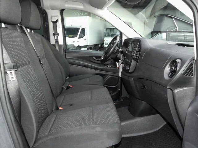 MERCEDES-BENZ Vito 116CDI Extralang,Mixto,6Sitze,Automatik - Personenvervoer: afbeelding 2 MERCEDES-BENZ Vito 116CDI Extralang,Mixto,6Sitze,Automatik - Personenvervoer: afbeelding 2