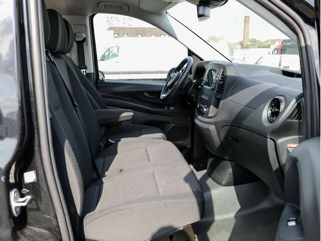 MERCEDES-BENZ Vito 116CDI lang,TourerPro,2Klima,9Sitze,Kamera - Minibus, Personenvervoer: afbeelding 3 MERCEDES-BENZ Vito 116CDI lang,TourerPro,2Klima,9Sitze,Kamera - Minibus, Personenvervoer: afbeelding 3
