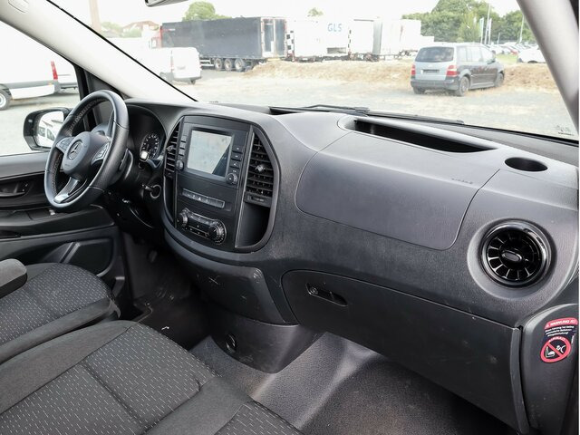 MERCEDES-BENZ Vito 116CDI lang,TourerPro,2Klima,9Sitze,Kamera - Minibus, Personenvervoer: afbeelding 4 MERCEDES-BENZ Vito 116CDI lang,TourerPro,2Klima,9Sitze,Kamera - Minibus, Personenvervoer: afbeelding 4