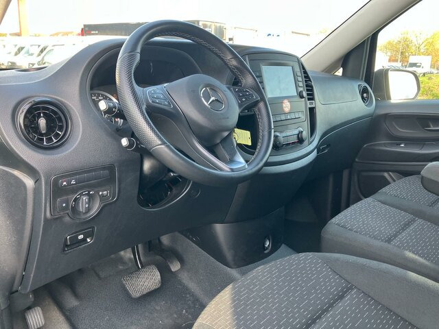 MERCEDES-BENZ Vito 116TourerPro ,Extralang,2xKlima,Kamera,AHK - Minibus, Personenvervoer: afbeelding 4 MERCEDES-BENZ Vito 116TourerPro ,Extralang,2xKlima,Kamera,AHK - Minibus, Personenvervoer: afbeelding 4