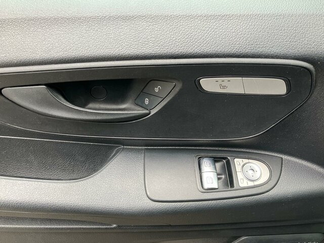 MERCEDES-BENZ Vito114 Mixto Extralang,Klima,Tempomat,Standhzg... - Minibus, Personenvervoer: afbeelding 5 MERCEDES-BENZ Vito114 Mixto Extralang,Klima,Tempomat,Standhzg... - Minibus, Personenvervoer: afbeelding 5