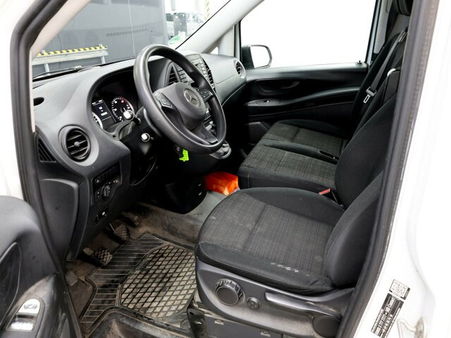 MERCEDES-BENZ Vito114CDI KA lang ,Klima,SortimoRegalsystem... - Kleine bestelwagen: afbeelding 2 MERCEDES-BENZ Vito114CDI KA lang ,Klima,SortimoRegalsystem... - Kleine bestelwagen: afbeelding 2