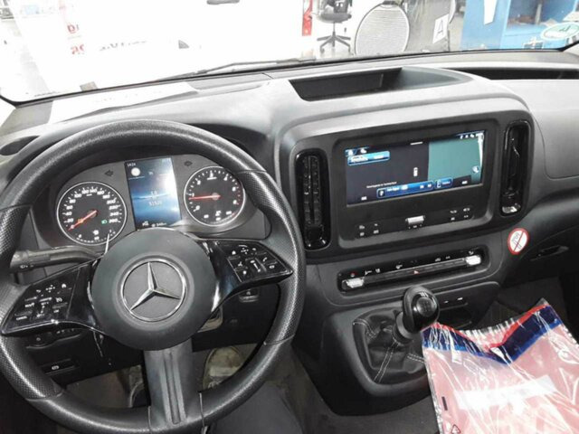 MERCEDES-BENZ Vito116CDI KA lang,Klima,Tempomat,Kamera... - Kleine bestelwagen: afbeelding 2 MERCEDES-BENZ Vito116CDI KA lang,Klima,Tempomat,Kamera... - Kleine bestelwagen: afbeelding 2
