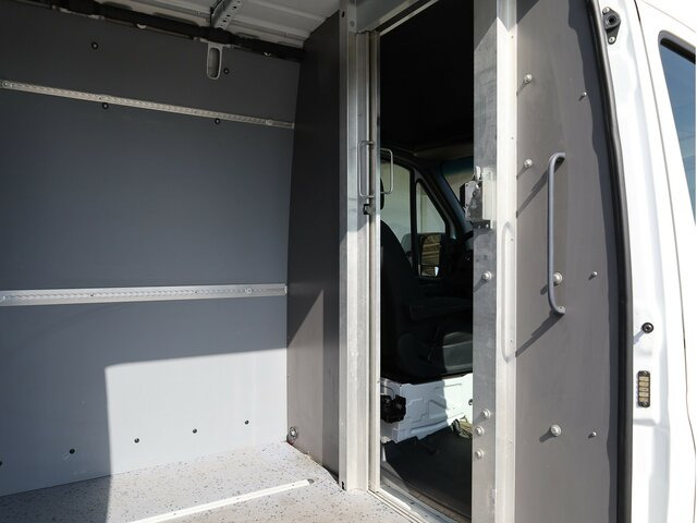 MERCEDES-BENZ eSprinter 312 Kasten FWD,3.924mm Radstand - Gesloten bestelwagen, Elektrische bedrijfswagen: afbeelding 3 MERCEDES-BENZ eSprinter 312 Kasten FWD,3.924mm Radstand - Gesloten bestelwagen, Elektrische bedrijfswagen: afbeelding 3