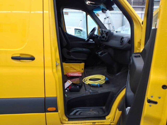 Gesloten bestelwagen, Elektrische bedrijfswagen MERCEDES-BENZ eSprinter 312 Kasten FWD,Klima,Post Tür...: afbeelding 16 Gesloten bestelwagen, Elektrische bedrijfswagen MERCEDES-BENZ eSprinter 312 Kasten FWD,Klima,Post Tür...: afbeelding 16