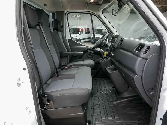 NISSAN Interstar S-CAB,3Seiten Kipper L2H1,N-CONNECTA - Kipper bestelwagen: afbeelding 2 NISSAN Interstar S-CAB,3Seiten Kipper L2H1,N-CONNECTA - Kipper bestelwagen: afbeelding 2