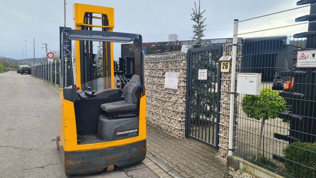 Jungheinrich ETV 216, Triplex, 6,9 m Hubhöhe, Hubkraft 1.600 kg - Reach truck: afbeelding 5 Jungheinrich ETV 216, Triplex, 6,9 m Hubhöhe, Hubkraft 1.600 kg - Reach truck: afbeelding 5