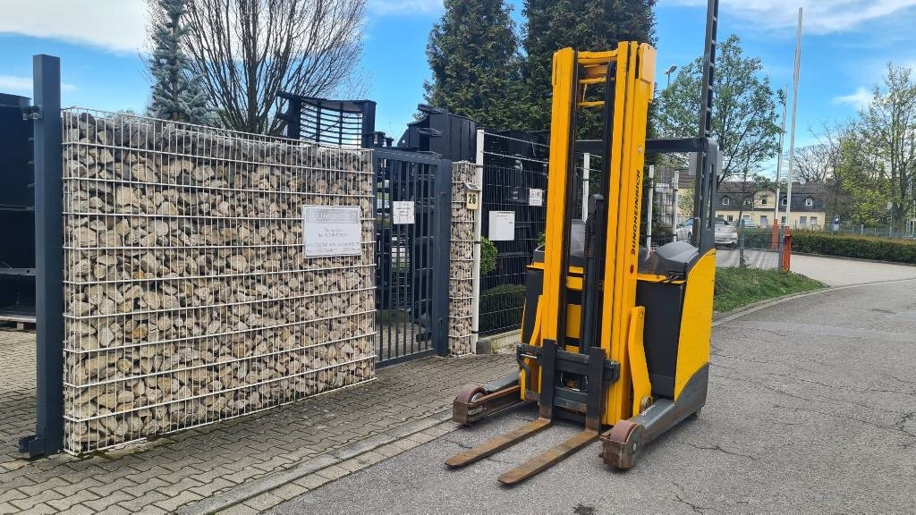 Jungheinrich ETV 216, Triplex, 6,9 m Hubhöhe, Hubkraft 1.600 kg - Reach truck: afbeelding 1 Jungheinrich ETV 216, Triplex, 6,9 m Hubhöhe, Hubkraft 1.600 kg - Reach truck: afbeelding 1