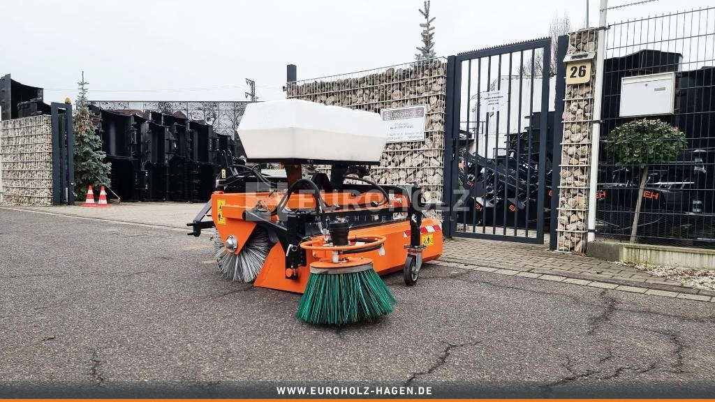Kehrmaschine ZM 1400 für Radlader - Veeg voor Gemeentelijke machine/ Speciaal: afbeelding 4 Kehrmaschine ZM 1400 für Radlader - Veeg voor Gemeentelijke machine/ Speciaal: afbeelding 4