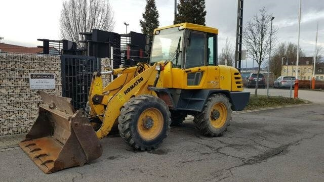 Komatsu WA 95 - 3 mit Klappschaufel Schnellwechsel NEU - Wiellader: afbeelding 1 Komatsu WA 95 - 3 mit Klappschaufel Schnellwechsel NEU - Wiellader: afbeelding 1