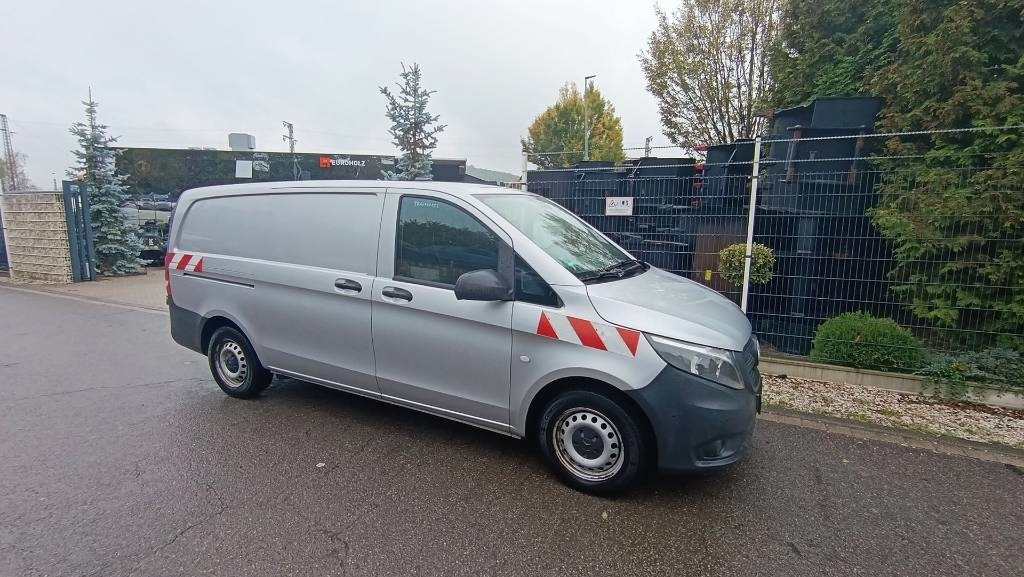 Mercedes-Benz Vito 114 CDI Werkstattschränke, Standheizung, PDC - Bestelwagen gesloten laadbak: afbeelding 3 Mercedes-Benz Vito 114 CDI Werkstattschränke, Standheizung, PDC - Bestelwagen gesloten laadbak: afbeelding 3