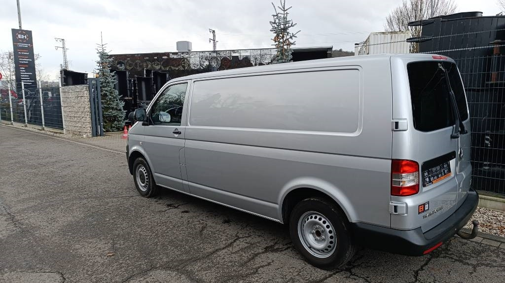 Volkswagen T5 2.0 TDI, Transporter, Kasten, Werkstattschränke - Bestelwagen gesloten laadbak: afbeelding 5 Volkswagen T5 2.0 TDI, Transporter, Kasten, Werkstattschränke - Bestelwagen gesloten laadbak: afbeelding 5