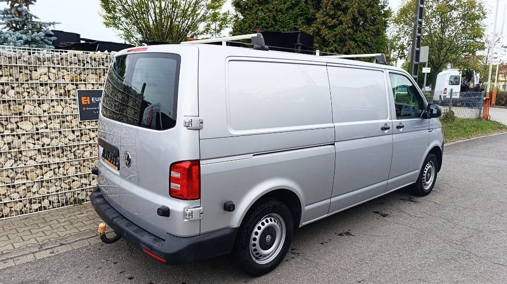 Volkswagen Transporter T6 TDI, Werkstattschränke Standheizung  - Bestelwagen gesloten laadbak: afbeelding 5 Volkswagen Transporter T6 TDI, Werkstattschränke Standheizung  - Bestelwagen gesloten laadbak: afbeelding 5