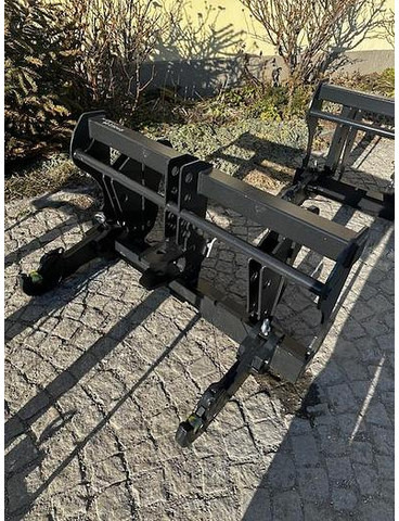 Big Adapter Manitou auf Dreipunkt Aufnahme - Aanbouwdeel: afbeelding 1 Big Adapter Manitou auf Dreipunkt Aufnahme - Aanbouwdeel: afbeelding 1