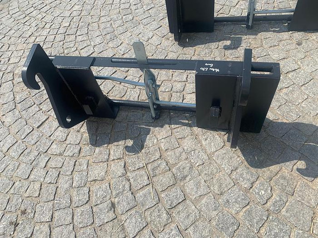 Nieuw Aanbouwdeel Big BIG Adapter Volvo L30 auf Euro Aufnahme: afbeelding 1