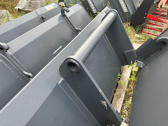 Big Schwergutschaufel 200 cm mit Bobcat Teleskoplader Aufnahme - Aanbouwdeel: afbeelding 2 Big Schwergutschaufel 200 cm mit Bobcat Teleskoplader Aufnahme - Aanbouwdeel: afbeelding 2