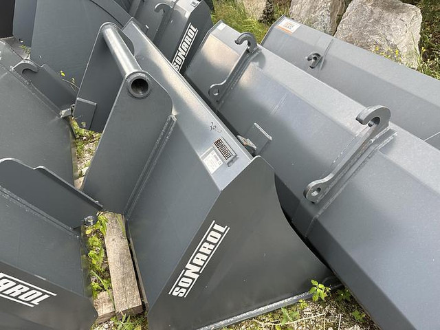 Big Schwergutschaufel 200 cm mit Bobcat Teleskoplader Aufnahme - Aanbouwdeel: afbeelding 1 Big Schwergutschaufel 200 cm mit Bobcat Teleskoplader Aufnahme - Aanbouwdeel: afbeelding 1