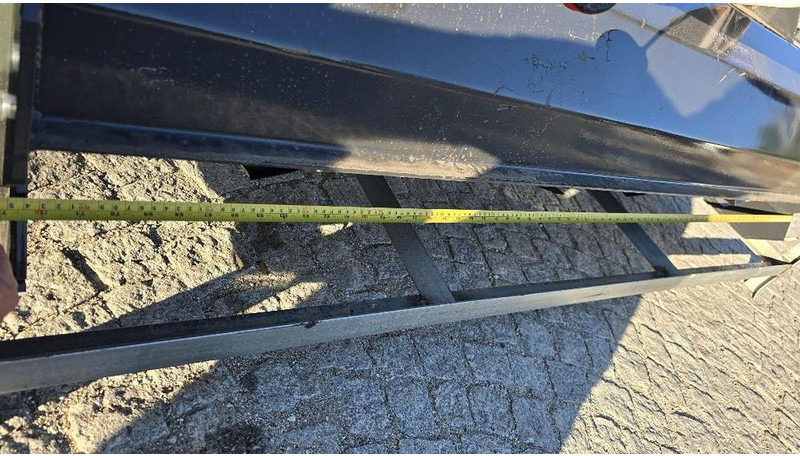 Wolverine Anbaufräse mit Bobcat 115cm Aufnahme TL-12-73 W - Aanbouwdeel: afbeelding 4 Wolverine Anbaufräse mit Bobcat 115cm Aufnahme TL-12-73 W - Aanbouwdeel: afbeelding 4