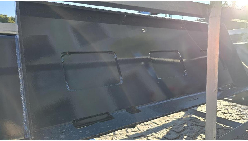 Wolverine Anbaufräse mit Bobcat 115cm Aufnahme TL-12-73 W - Aanbouwdeel: afbeelding 5 Wolverine Anbaufräse mit Bobcat 115cm Aufnahme TL-12-73 W - Aanbouwdeel: afbeelding 5