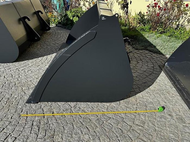Big Volumenschaufel 250 cm mit Atlas Aufnahme - Bak: afbeelding 4 Big Volumenschaufel 250 cm mit Atlas Aufnahme - Bak: afbeelding 4