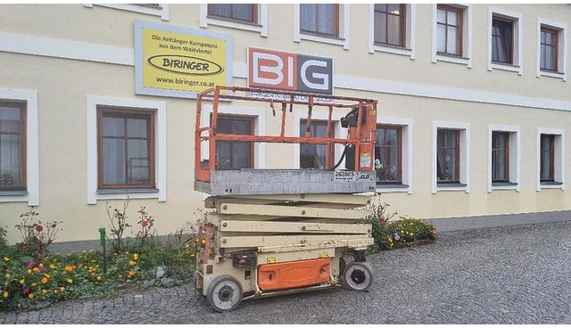 JLG 2630ES Scherenarbeitsbühne elektrisch - Hoogwerker: afbeelding 1 JLG 2630ES Scherenarbeitsbühne elektrisch - Hoogwerker: afbeelding 1