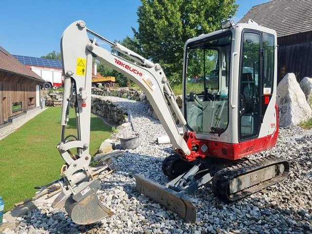 Takeuchi TB216 Minibagger - Minigraafmachine: afbeelding 1 Takeuchi TB216 Minibagger - Minigraafmachine: afbeelding 1