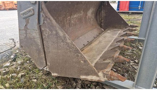 Volvo 4in1 Klappschaufel, Passend zu Volvo L25 180cm Arbeitbreite - Bak: afbeelding 2 Volvo 4in1 Klappschaufel, Passend zu Volvo L25 180cm Arbeitbreite - Bak: afbeelding 2